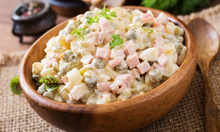 Receita Clássica: Salada Russa Simples e Saborosa